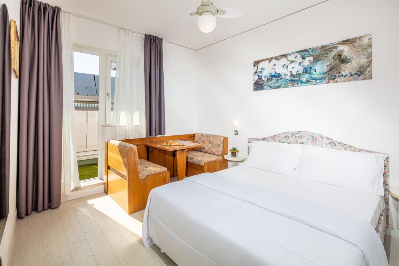 Hotel Alexander Бибионе Номер фото