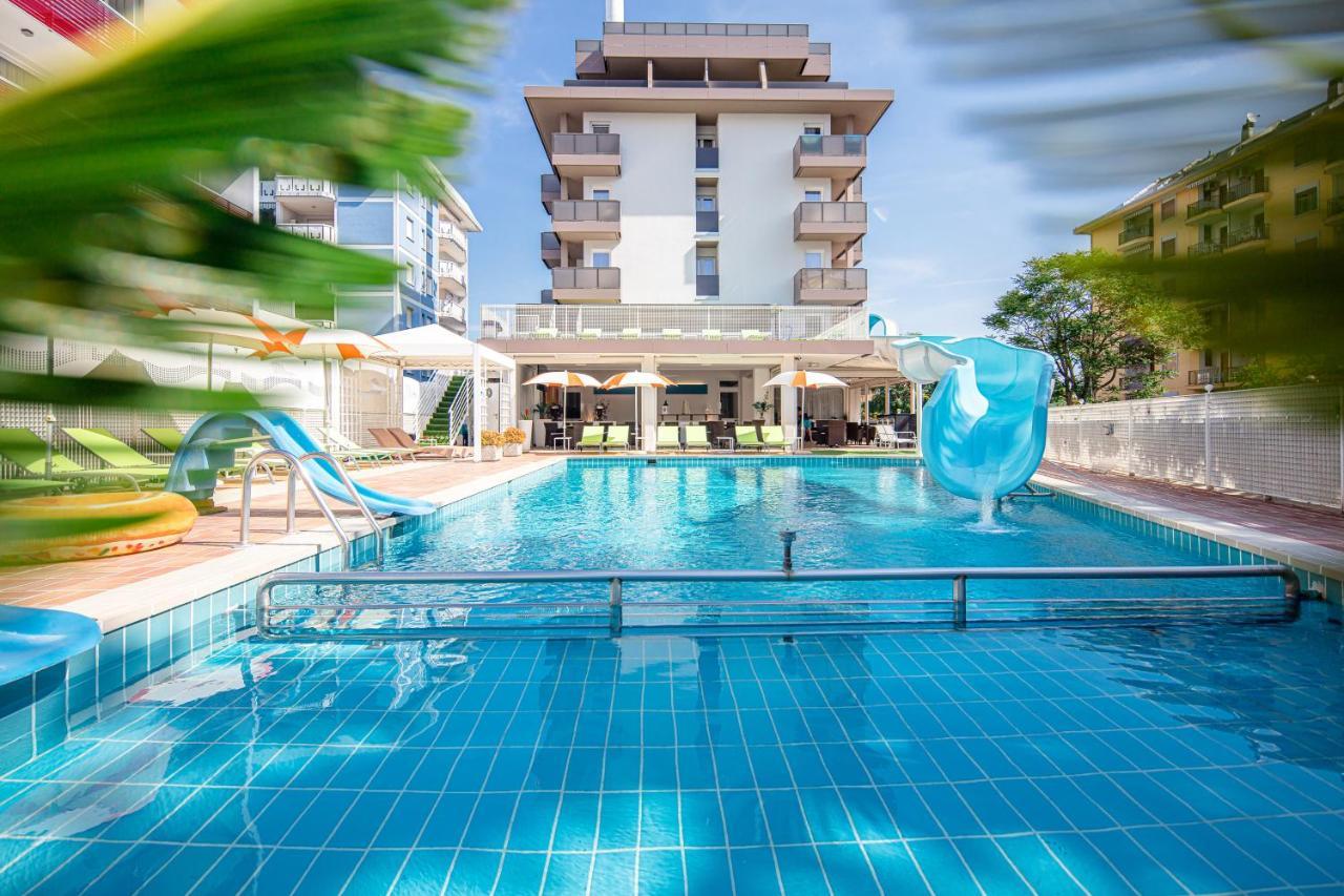 Hotel Alexander Бибионе Экстерьер фото